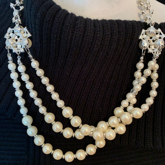 Faux Pearl and Rhinestone 3 Strand Necklace - Picture 8 of 11